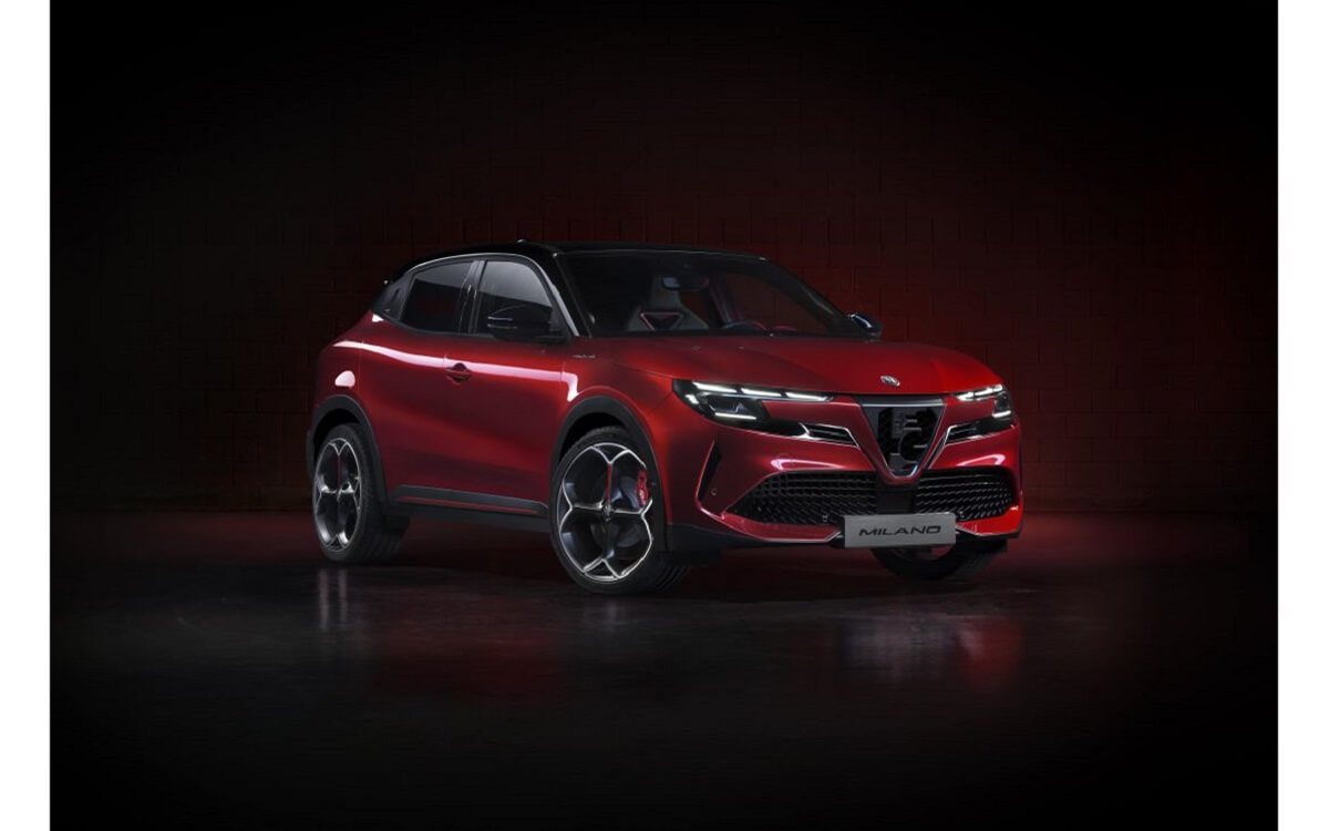 La gran bienvenida: Alfa Romeo lanzó el nuevo Milano y esto es lo más destacado