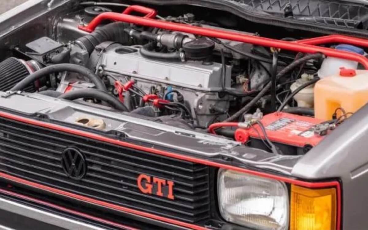 Una pick up de Volkswagen de 1982 con motor GTI: cómo quedó y cuánto cuesta