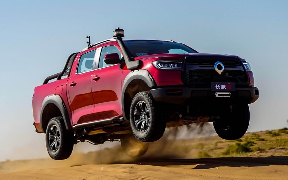 Híbrida y con más de 400 CV: la nueva pick up asiática que va por la Hilux y Frontier