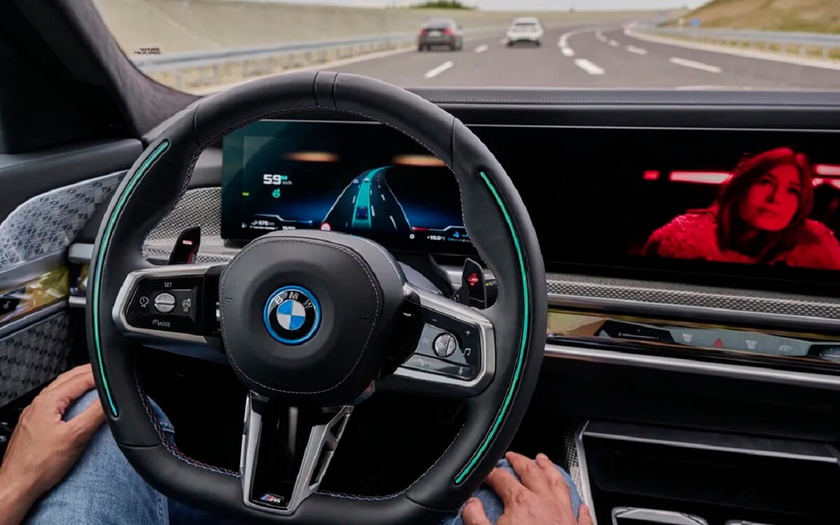 BMW lanza el nuevo Serie 7, el sedán más avanzado en tecnología y confort
