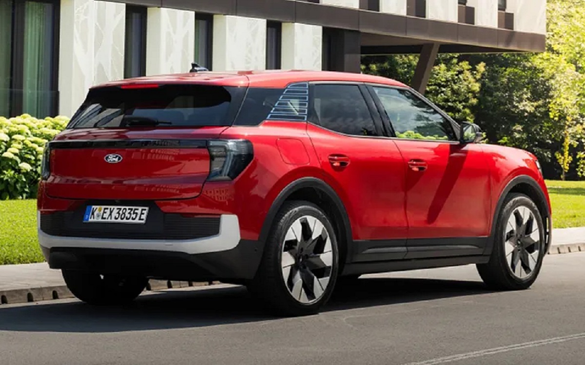 Ford Explorer Electric, ahora con una versión más económica