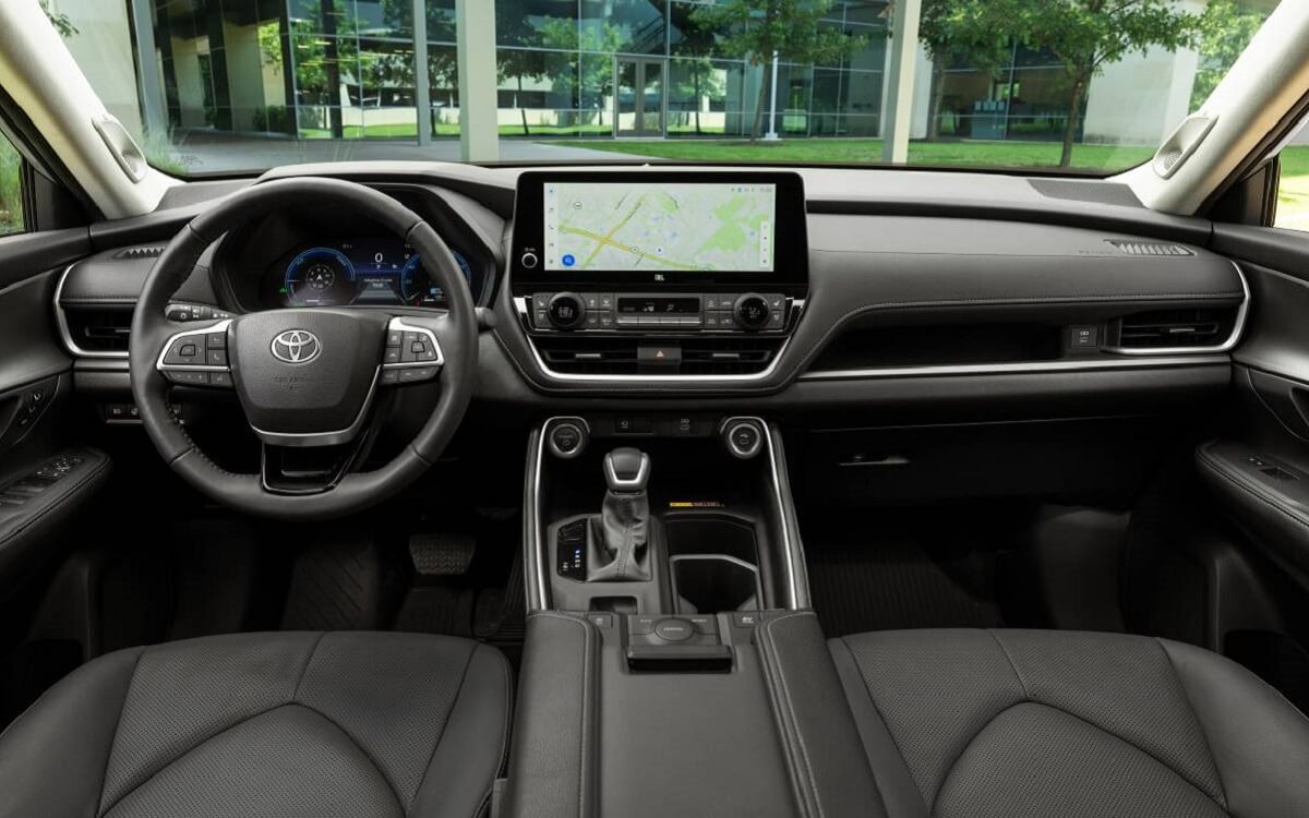 Toyota Grand Highlander 2025 interior