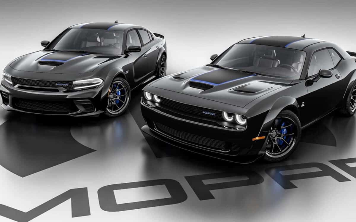 Charger y Challenger con motores V8 en venta