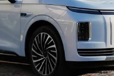 Chery lanza el Exlantix ES, el sedán más lujoso para ser la marca china líder